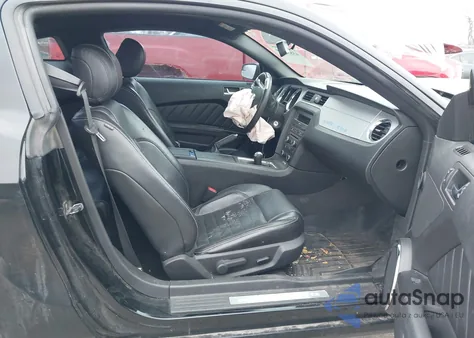 2013 Ford Mustang Gt Premium from USA, damaged, VIN 1ZVBP8CF5D5205905